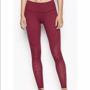 Victoria’s Secret Knockout Sport Pants